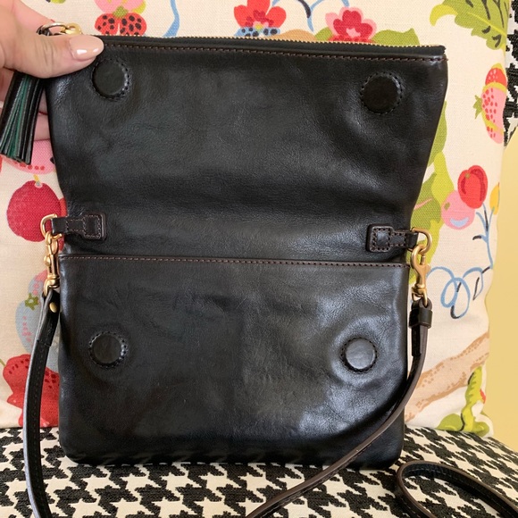 SOLD 💔 W/L 🌞 DB Florentine Fold-over Zip - Picture 4 of 8